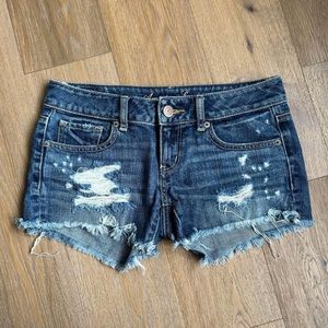 Size 0 American Eagle Jean Booty shorts, low to mid rise waist